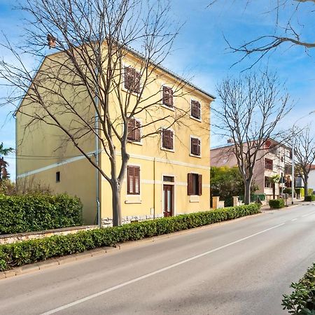 Apartment Roze Rovinj Exterior photo