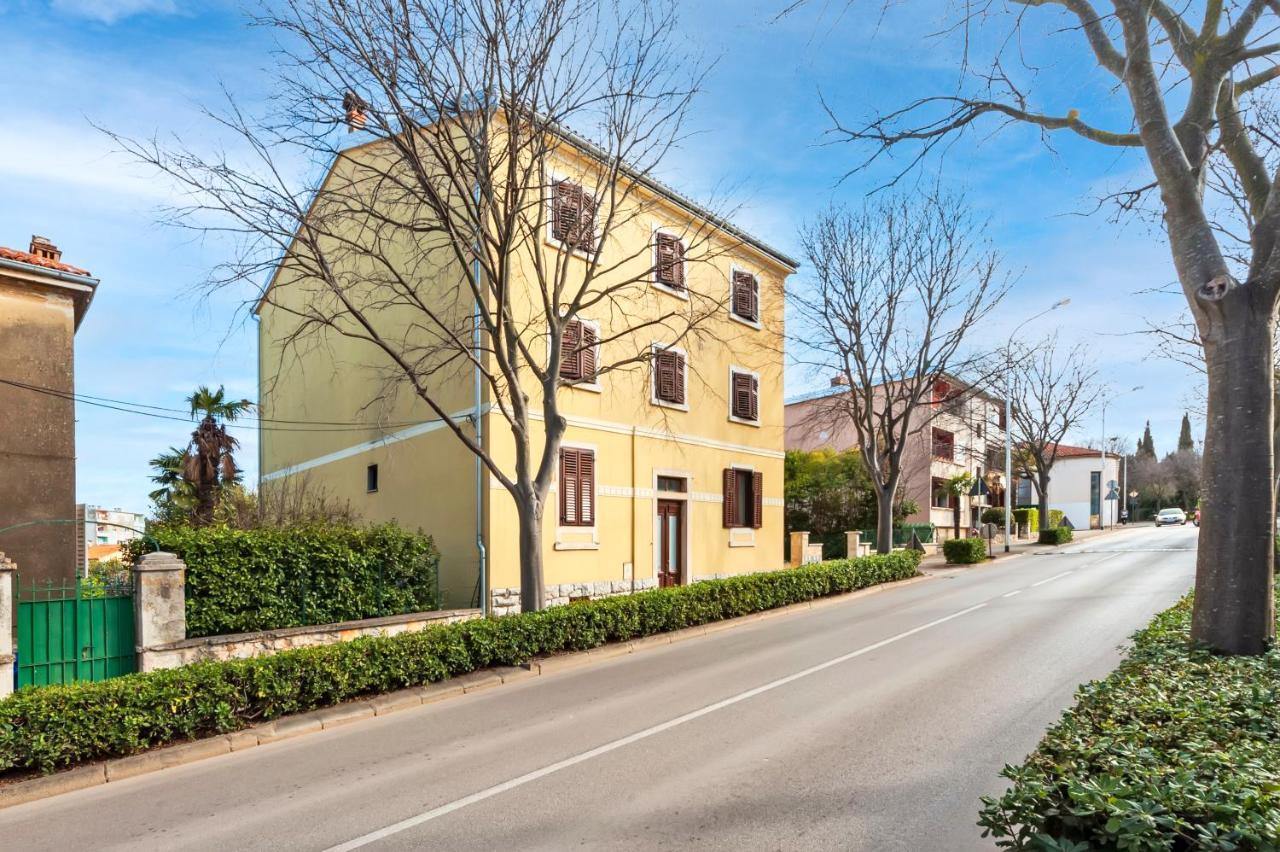Apartment Roze Rovinj Exterior photo